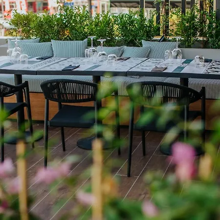 Napa Plaza (adults Only) Hotel 4*