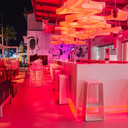 Napa Plaza (adults Only) 4* Ayia Napa