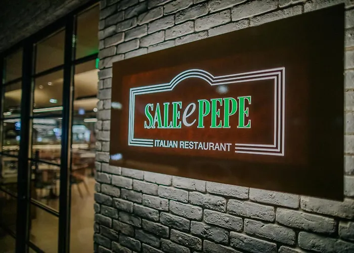 Napa Plaza (adults Only)