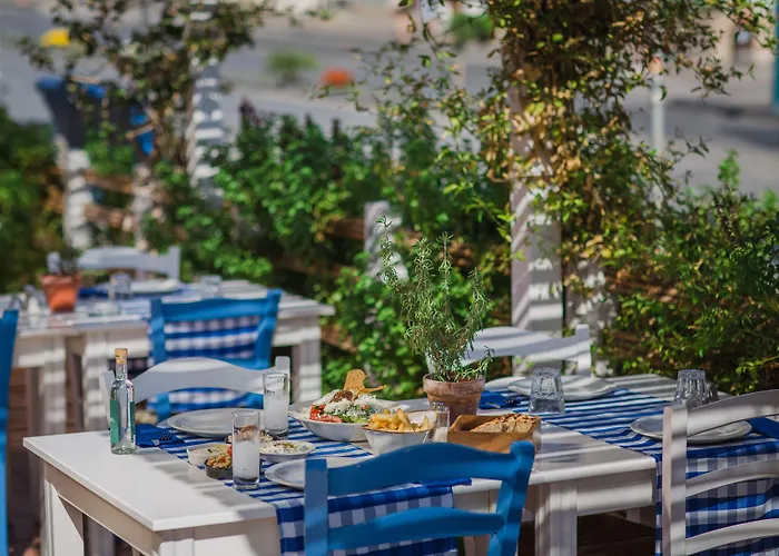 Napa Plaza (adults Only) Otel