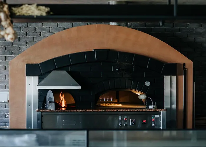 Napa Plaza (adults Only) Otel