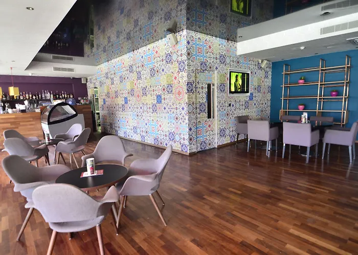 Napa Plaza (adults Only) Hotel 4*